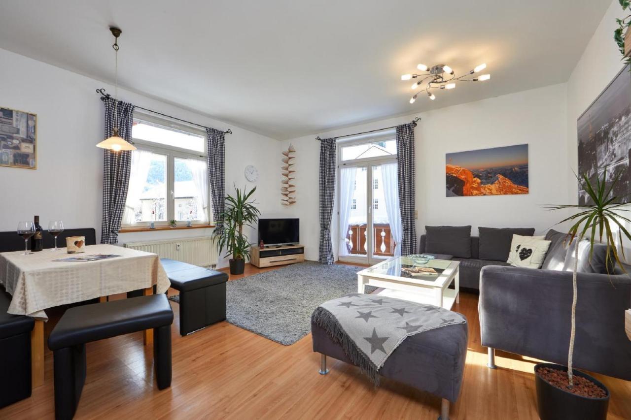 Apartments Alte Villa Гармиш-Партенкирхен Экстерьер фото