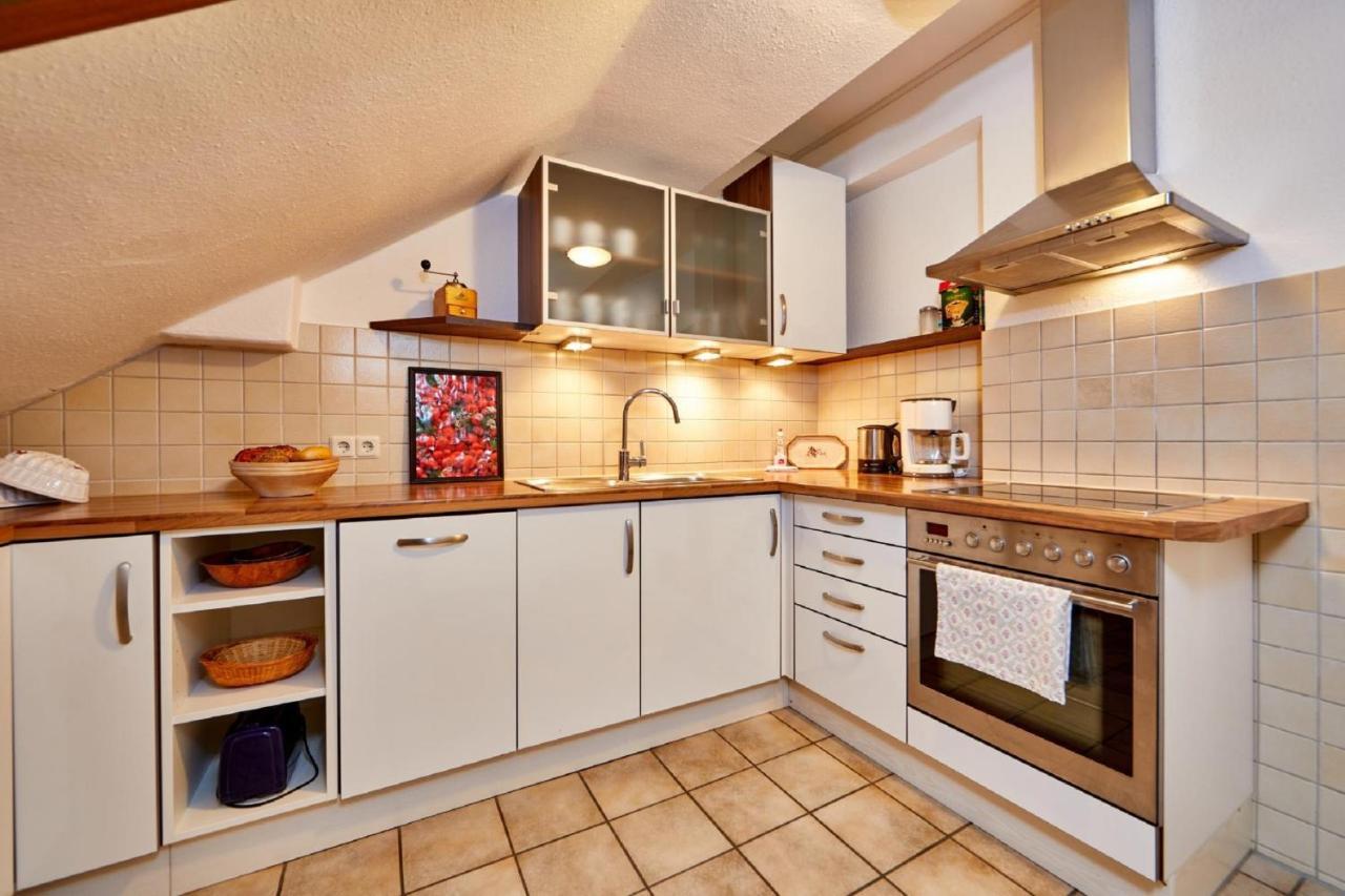 Apartments Alte Villa Гармиш-Партенкирхен Экстерьер фото
