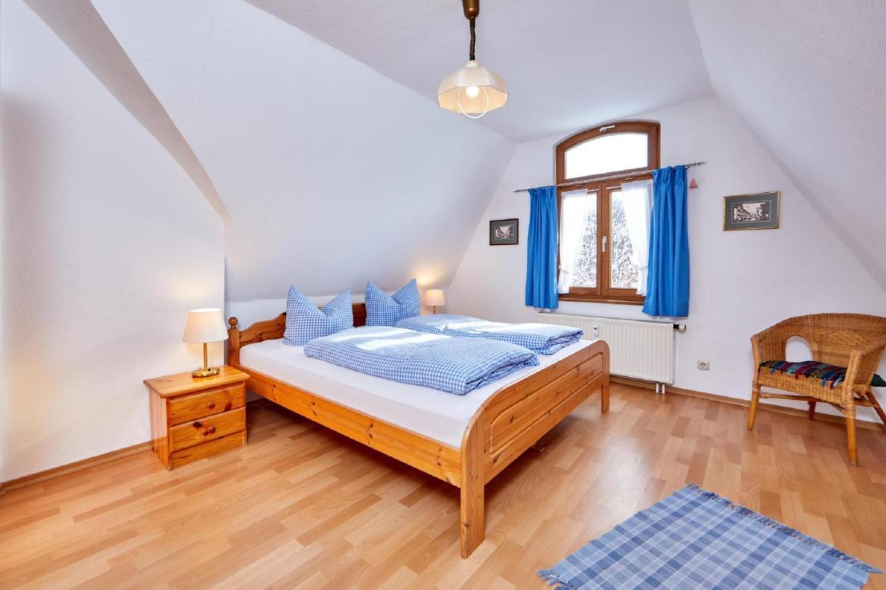 Apartments Alte Villa Гармиш-Партенкирхен Экстерьер фото